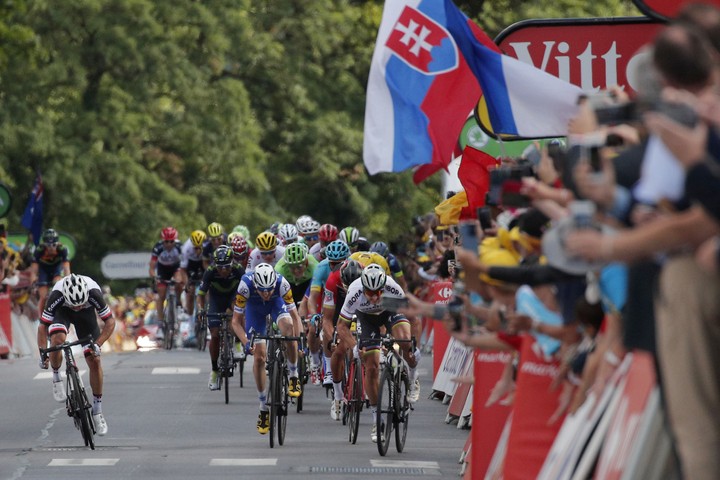 Peter Sagan po rýchlostnej prémii stiahol náskok Kittela na 12 bodov